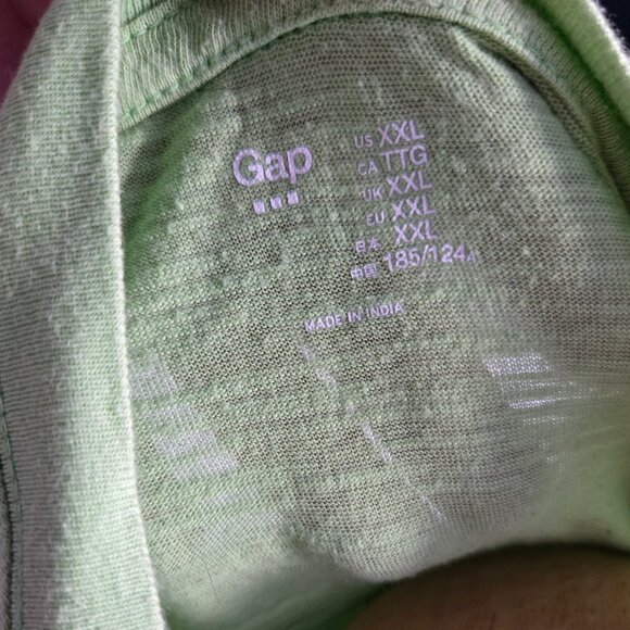 GAP Men's XXL "Surf Brazil" Graphic Tee – Light Green - Picture 3 of 3